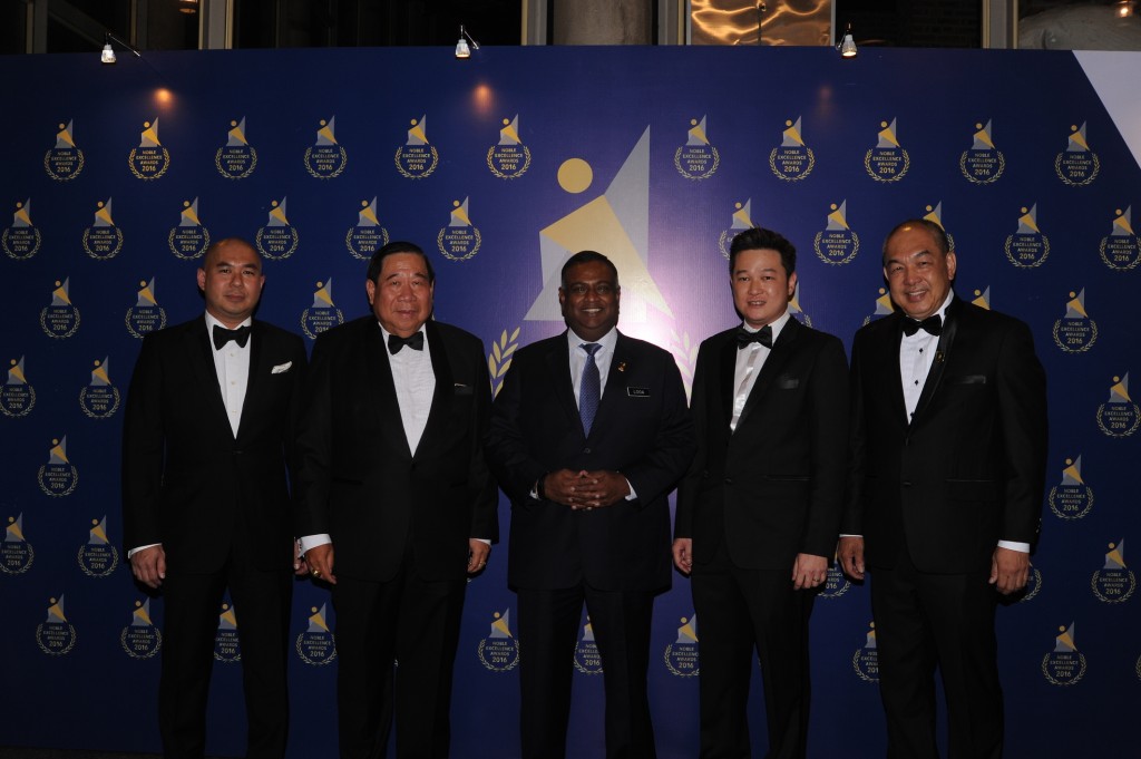 ”The Men In Black” – NEA judges looking suave and sharp (L-R): Dato’ Azmall Jamaluddin, Datuk Ng Seing Liong, Dato’ Dr. Loga Bala Mohan, Mr. Eddie Tan and Mr. Erick YT Kho