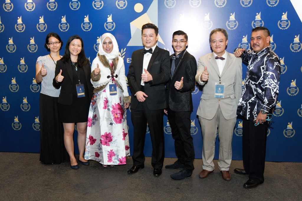 ”History In The Making!” – Noble Excellence Awards 2016 - ‘NEA Dream Team’ (L-R): Serene Leong (project manager), Ariel Chew (contributing editor), Liza Mamat (administrative exec.), Eddie Tan (managing director & chairman of NEA 2016), Jeffery Chiak (business-development & marketing), Simon Loh (content writer), and Mohd Faizal Jamaluddin (company chauffeur)