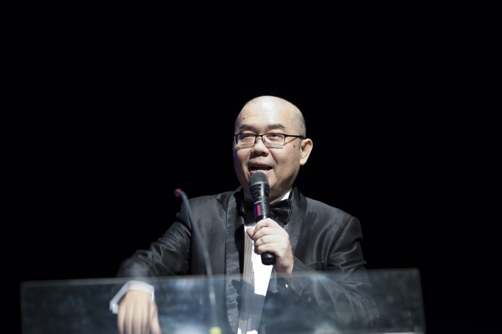 ”Superstar Deejay Emcee” – Mr. Albert Ng, a radio DJ at TraxxFM hosting the NEA like a master!