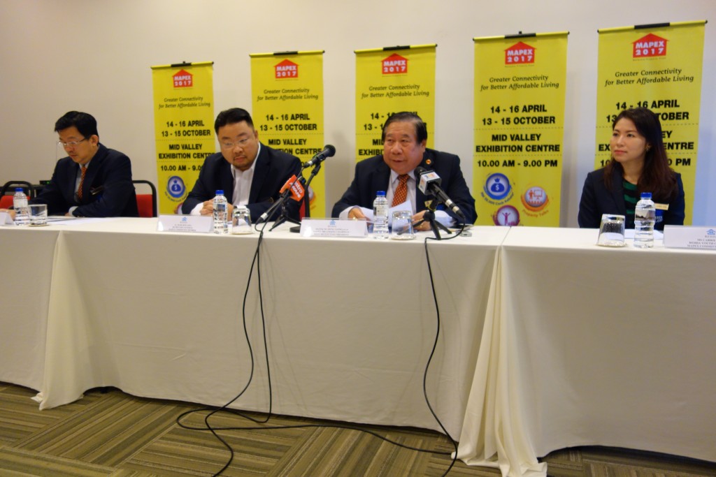 (L-R): Mr. Loo Chee Yang (MAPEX Committee Member), Ir. Tiah Oon Ling (REHDA Secretary-General & MAPEX Committee Member), Datuk Ng Seing Liong (MAPEX Organizing Chairman and REHDA Past President & Patron) and Ms. Carrie Fong (REHDA Youth Chairlady & MAPEX Committee Member) during the press conference at Wisma REHDA on Wed, 8 March 2017.